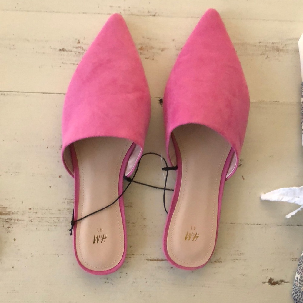 Never worn H&M slide shoes